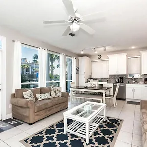 https://destiny-beach-villa-11b.panamacity-beachhotels.com